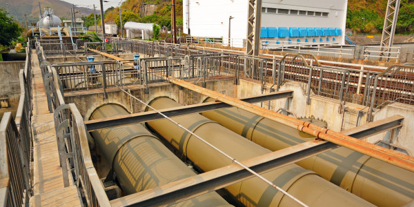 Tuberos · Instalación / Mantenimiento Tuberías Industriales Tres Cantos · Soldadura y Unión de Tuberías