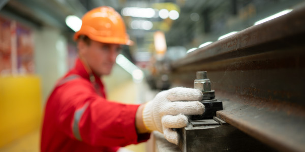 Mecánicos Industriales · Montadores de Estructuras / Maquinaria en Madrid · Mantenimiento Preventivo y Correctivo de Maquinaria